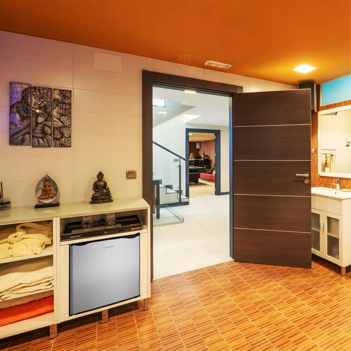 MINI LODÓWKA MAŁA PODBLATOWA zamrażarka CHŁODZIARKA SREBRNA hotelowa