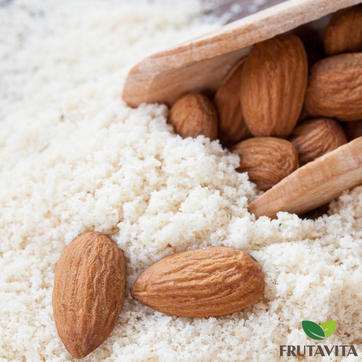 Mąka migdałowa 1000 g MIELONE MIGDAŁY KETO MĄCZKA DO CIAST 1kg