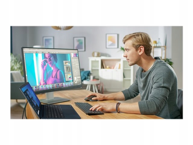 Laptop Toshiba Dynabook Pro C50 15.6 i3 8GB 256SSD Win 11 PRO + AV