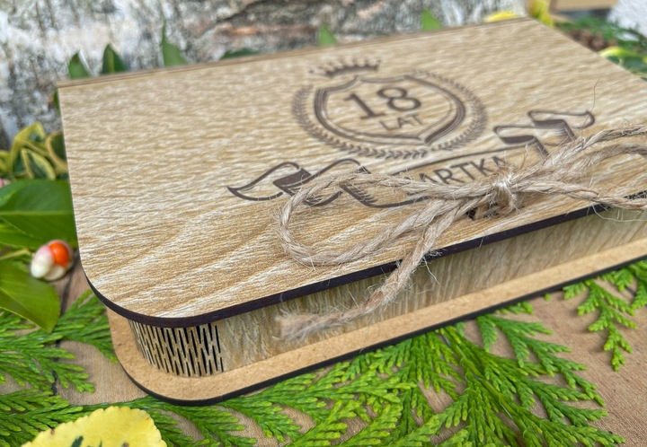 PUDEŁKO NA PIENIĄDZE PREZENT NA ROCZNICĘ URODZINY 18-40-100 LAT HD-KOLORY