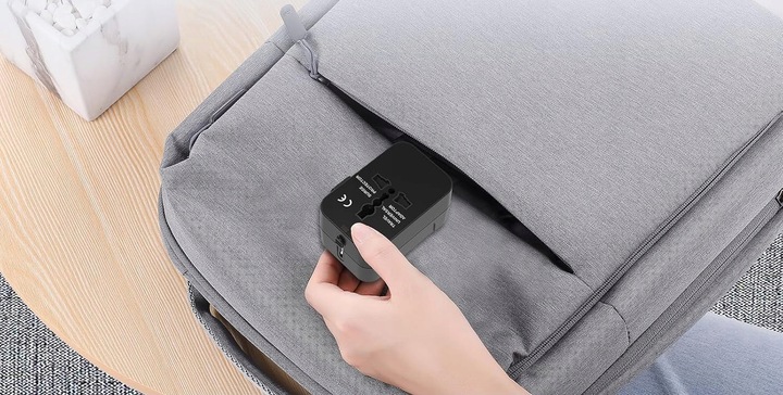 PRZEJŚCIÓWKA ADAPTER GNIAZDKA PODRÓŻNY USA UK CAŁY ŚWIAT USB C PD