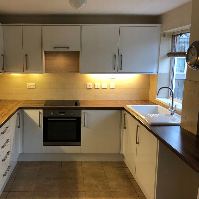 lampa podszafkowa Listwa Oświetleniowa do mebli LED CZUJNIK RUCH 50cm