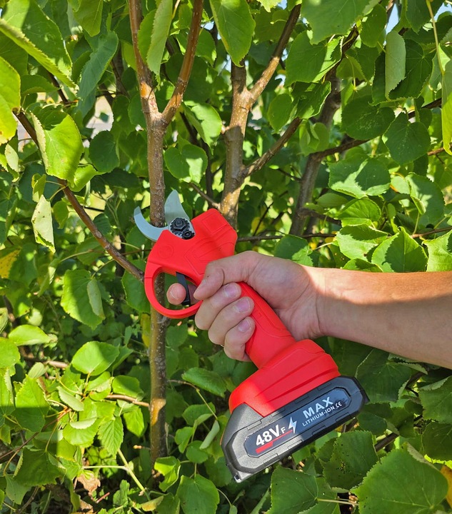 SEKATOR AKUMULATOROWY Ogrodowy Elektryczny Nożyce do Gałęzi Li-Ion 48V