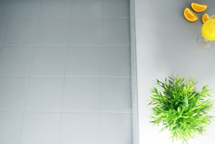 Farba RENOWACJA PŁYTEK ceramicznych kolory RAL