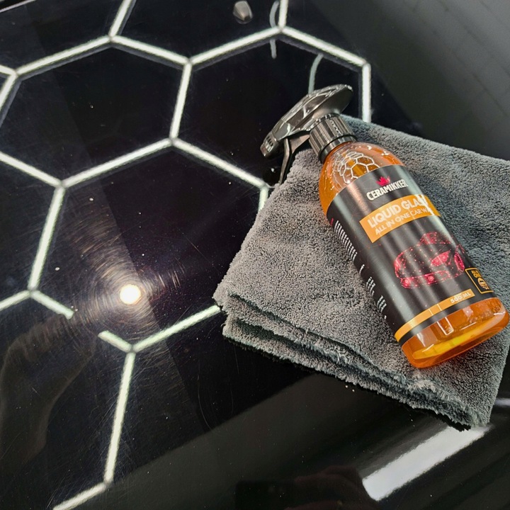 Wosk Samochodowy na Mokro LIQUID GLASS + Odtłuszczacz do Lakieru SMART WIPE