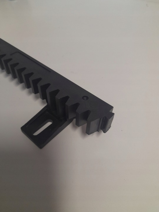 Listwa zębata nylonowa 20mm do bramy przesuwnej do 800kg