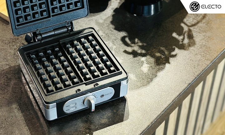 GOFROWNICA 2000W XXL 2 GOFRY Z REGULACJĄ TEMPERATURY PUSZYSTE GOFRY SOLIDNA