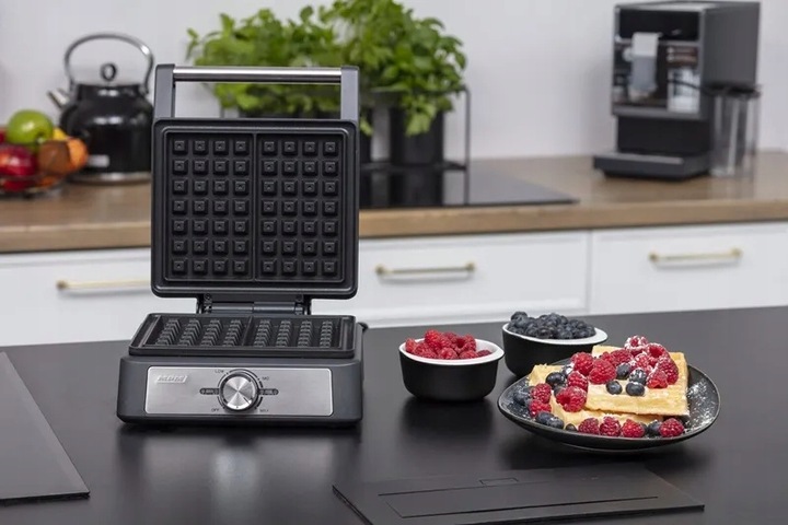 Gofrownica MPM mocna czarna 2 duże gofry MPM MGO-41/C 1600W