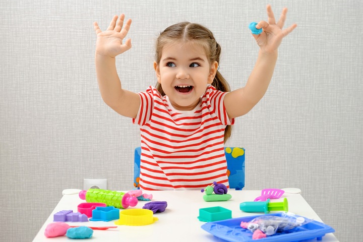 MAGICZNA PIANKOLINA MASA PLASTYCZNA SUPER CLAY 36