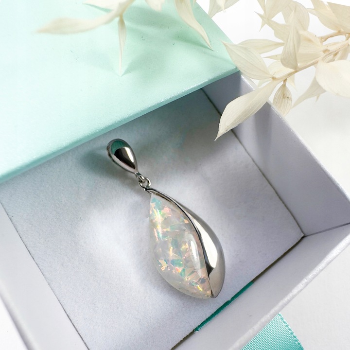 Wisiorek z opalem srebro 925 pudełko