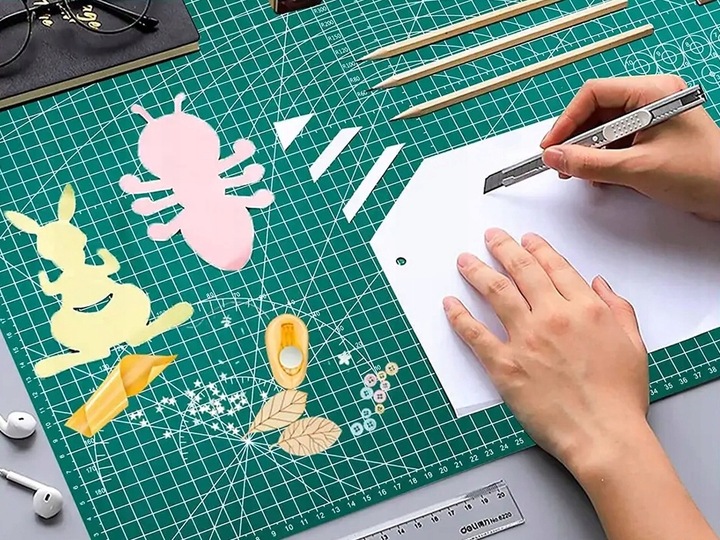 MATA DO CIĘCIA MODELARSKA SAMOGOJĄCA DWUSTRONNA A2 40x65cm SAMOREGENERUJĄCA