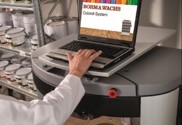 Twardy OLEJ DO BLATÓW I MEBLI DREWNIANYCH BARWIONY BORMA WACHS 54