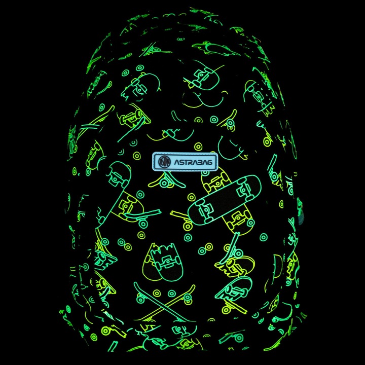 Plecak trzykomorowy Astrabag z motywem deskorolek świecących w ciemności