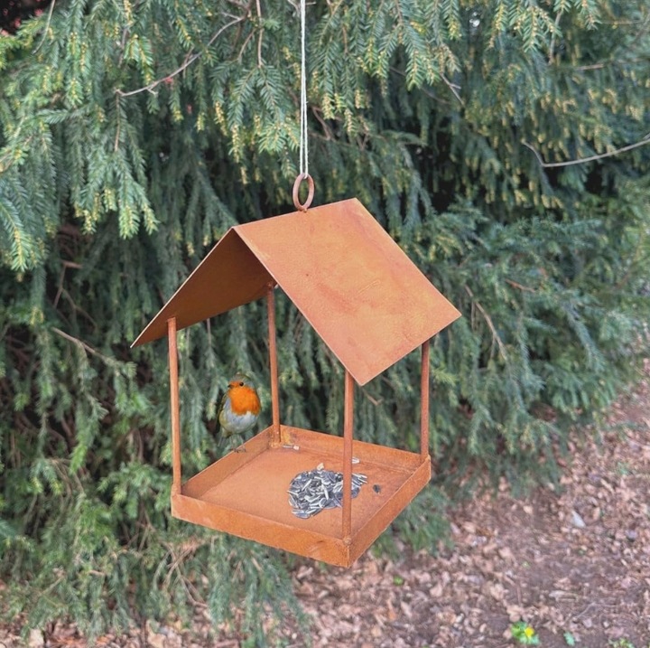 Karmnik dla ptaków stojący rustykalny 158 cm – ozdoba ogrodowa