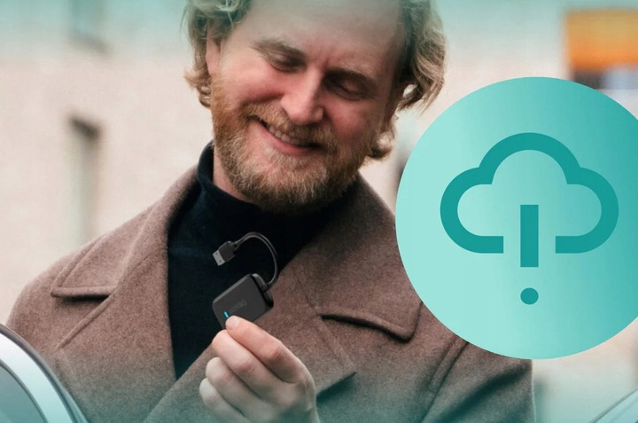 Adapter Samochodowy Ottocast Play2Video Ultra Carplay/Android Auto