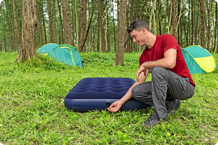 MATERAC DMUCHANY DO SPANIA 188x99 BESTWAY z POMPKĄ