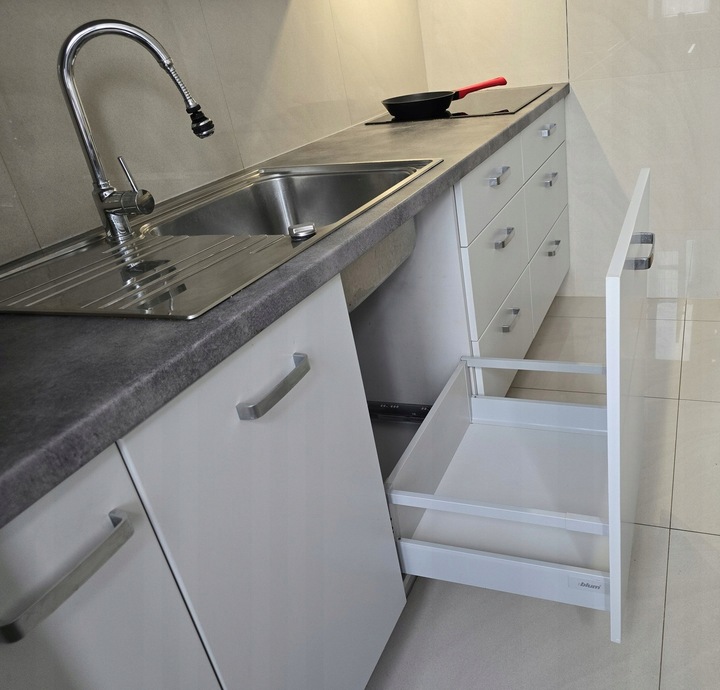 Kosz na śmieci SORT 70L do szafki szuflady 70 Blum 4 pojemniki na