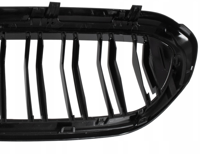 Grill Atrapa Nerki Czarny Połysk 2 szt BMW 5 G30 G31 Przedlift Pakiet M5