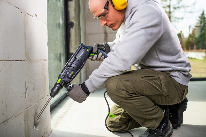 MŁOTOWIERTARKA UDAROWA 4000BPM 4J WIERTARKA 2500W 230V SDS+SAMOZACISK