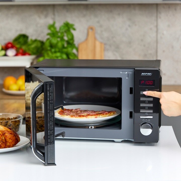 Kuchenka mikrofalowa 20l czarna MPM-20-KMT-05