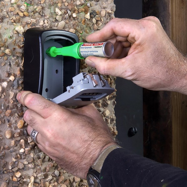 Marker w sprayu do głębokich otworów Edding E-8870 ZIELONY NEON 1 szt.