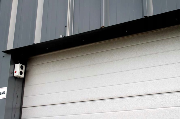 ODSTRASZACZ KUN MYSZY SZCZURÓW GRYZONI PODWÓJNY DO DOMU I OGRODU 2000