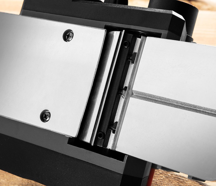 GRAPHIET STRUG AKUMULATOROWY 18V 82mm 58GE135