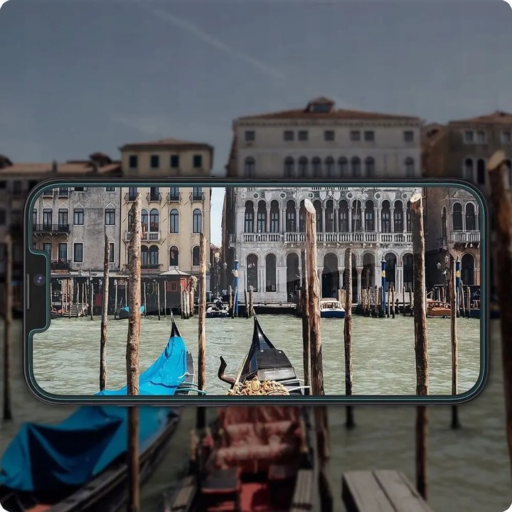 SZKŁO HARTOWANE SPIGEN GLAS.TR SLIM IPHONE 13 / 13 PRO / 14