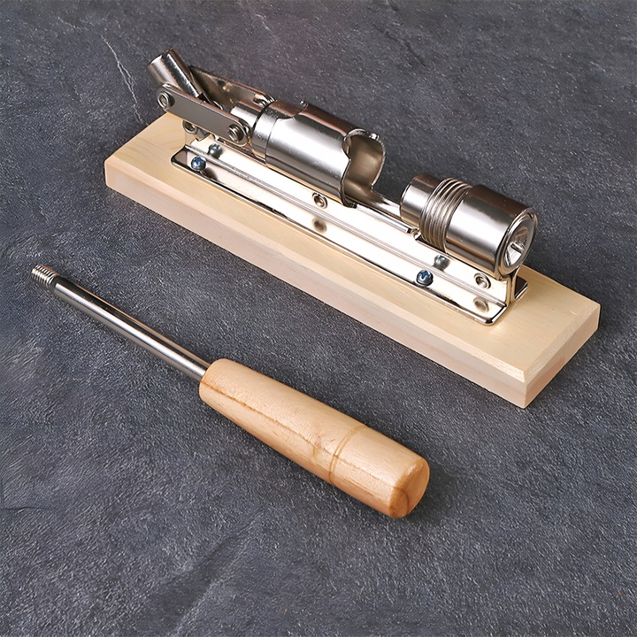 DZIADEK DO ORZECHÓW NA PODSTAWCE ANTYPOŚLIZGOWEJ MOCNY STALOWY REGULOWANY