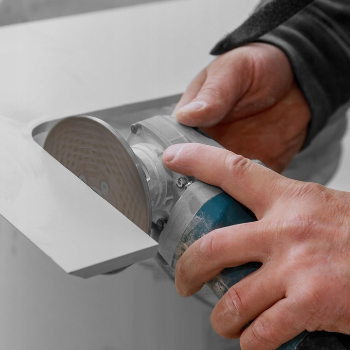 TARCZA DIAMENTOWA DO CIĘCIA SZLIFOWANIA POD KĄTEM 45 STOPNI GRESU 125MM M14