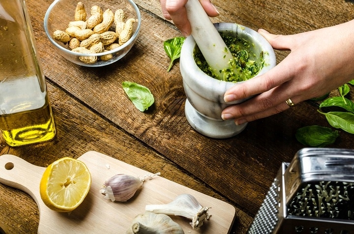 MOŹDZIERZ KUCHENNY KAMIENNY GRANITOWY TŁUCZEK DO UCIERANIA PRZYPRAW ZIÓŁ