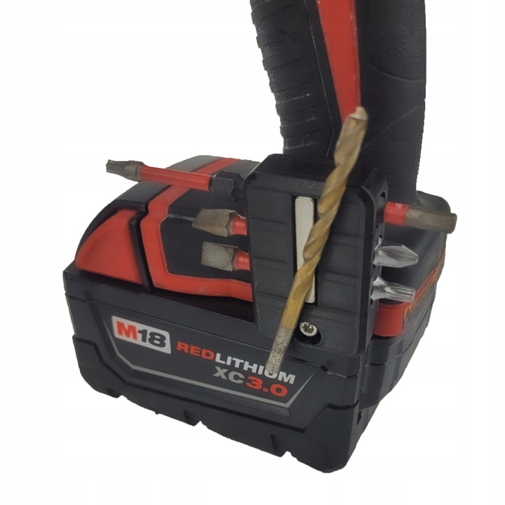 MILWAUKEE M18 MAGNETYCZNY UCHWYT NA BITY