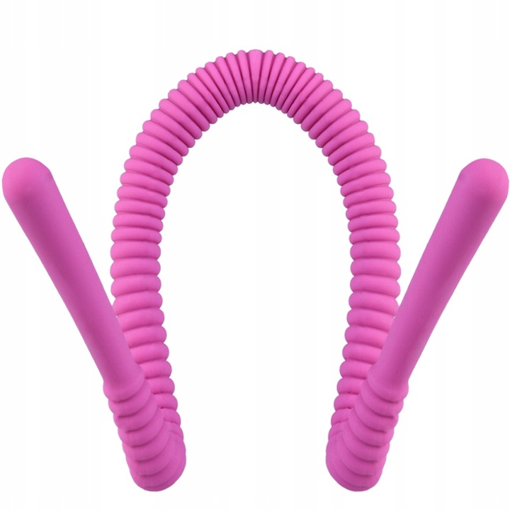 ROZCHYLA CIPKE I STYMULUJE PUNKT G W CZASIE SEKSU