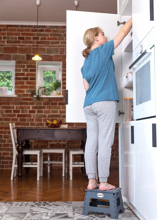 Taboret składany stołek podnóżek antypoślizgowy szary Easyform 22cm