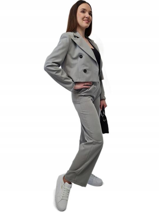 Nowoczesny GARNITUR DAMSKI Szary, Krótka Marynarka i Szerokie Spodnie, r.M