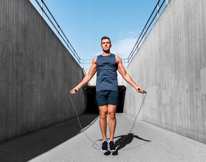 SKAKANKA BOKSERSKA Z OBCIĄŻENIEM OBROTOWYMI GŁOWICAMI REGULOWANA WYTRZYMAŁ