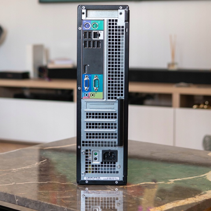 KOMPUTER DELL i3 8GB 128GB SSD WINDOWS 10