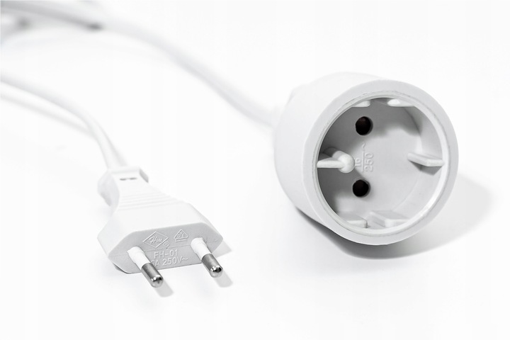 REGULATOR TEMPERATURY TERMOSTAT ELEKTRONICZNY Z GNIAZDKIEM i WTYCZKĄ 230V