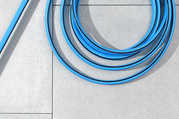 WĄŻ OGRODOWY IDEAL 4-WARSTWOWY 27 BAR 1/2'' 50M 10-242 CELLFAST