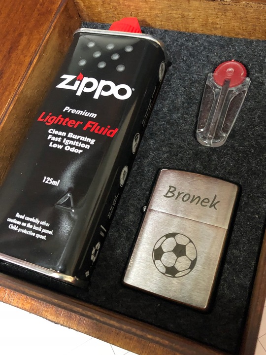 ZIPPO zapalniczka z200 pudełko drewniane GRAWER RR