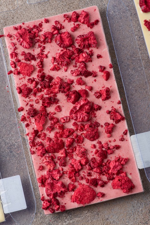 Maliny liofilizowane grys 100g Owoce MALINA LIOFILIZOWANA PREMIUM BOSWENA