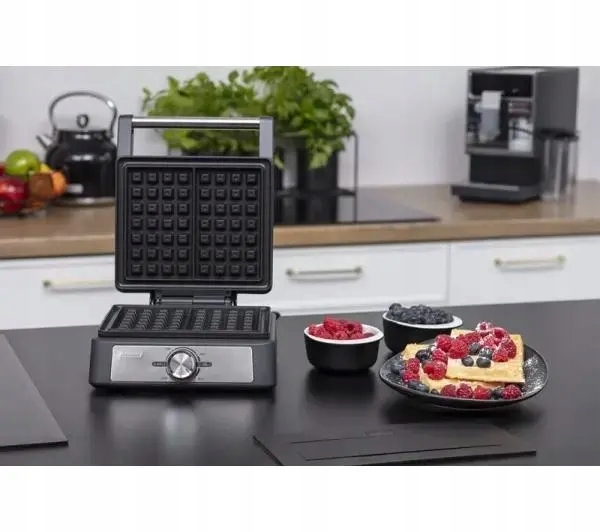 Gofrownica MPM MGO-41/C 1600 W czarny