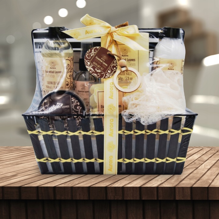 Aurora DZIEŃ BABCI Zestaw 7 Kosmetyków w Koszyku Biała Herbata NA PREZENT