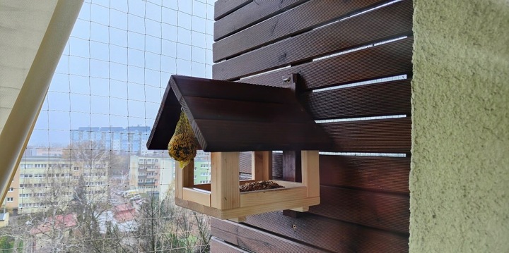 Karmnik Dla Ptaków Mocny STOJĄCY DREWNIANY WISZĄCY wystarczająco duży.