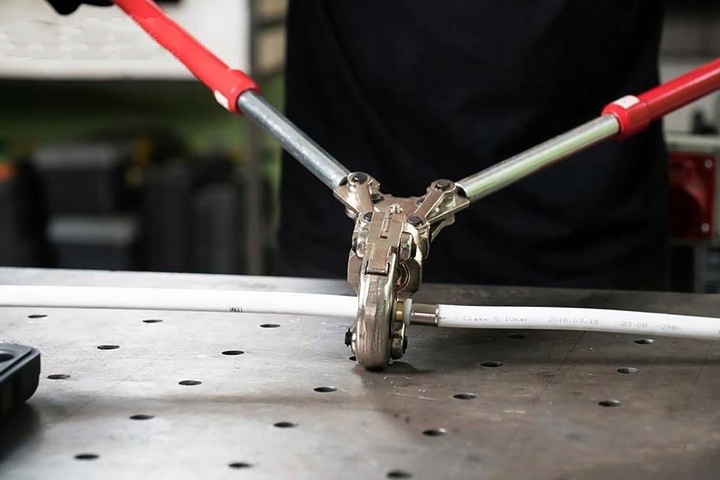 ZACISKARKA DO RUR PEX-AL-PEX PRASA RĘCZNA 16 20 26 32 8 MATRYC TYP U V M TH