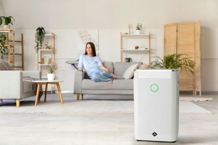 OSUSZACZ POWIETRZA POCHŁANIACZ WILGOCI 20L/24H TIMER HIGROSTAT