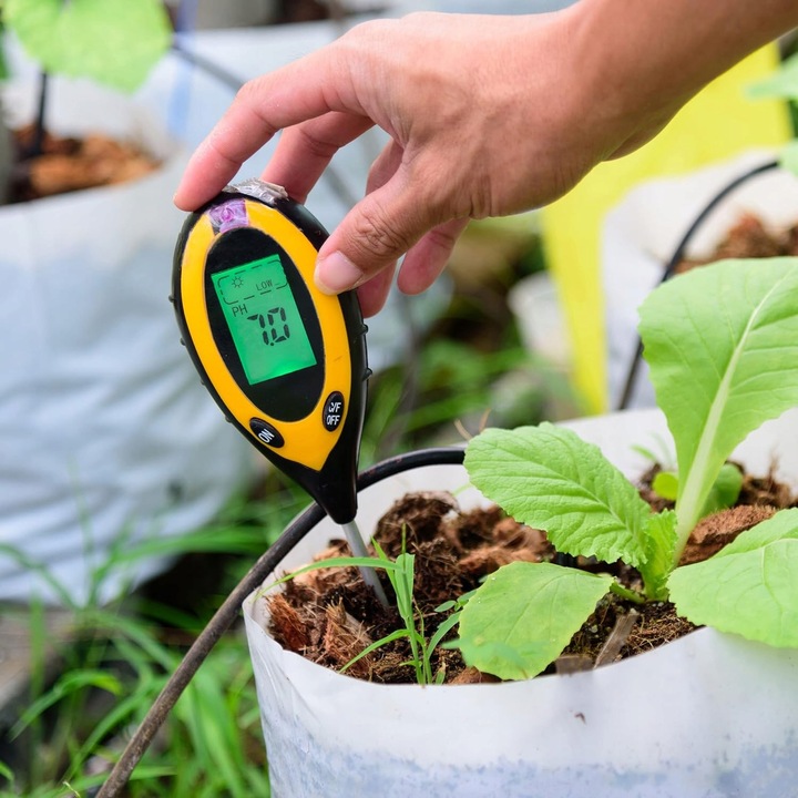 KWASOMIERZ MIERNIK TESTER OGRODNICZY PH GLEBY ZIEMII TEMPERATURA WILGOTNOŚĆ