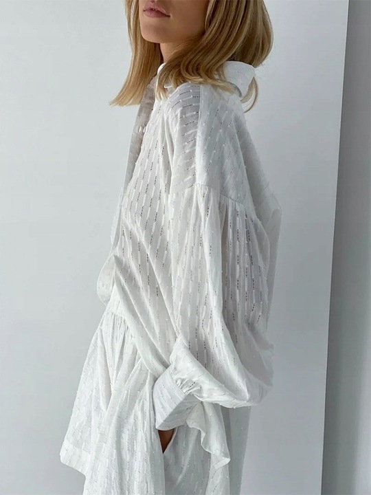 Modny damski biały bawełniany komplet bluzka z kołnierzykiem i spodenki