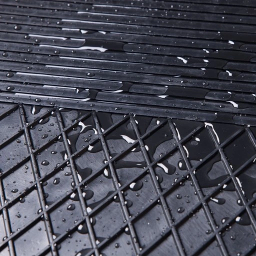 Wycieraczki samochodowe korytka z logo Performance