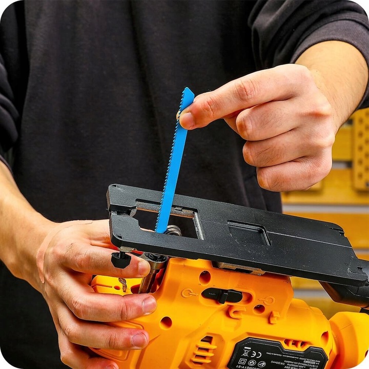 WYRZYNARKA DO DREWNA STALI AKUMULATOROWA 20V 2Ah BRZESZCZOTY ZESTAW